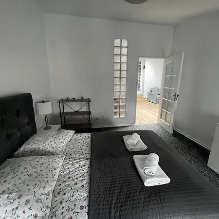 - Old Town Apartamento Cracovia